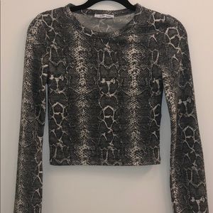 ZARA snakeskin semi crop sweater — BARELY WORN